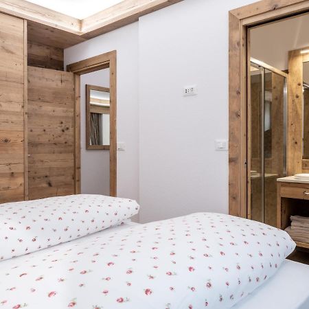 Residence Mairhofer Dobbiaco Eksteriør bilde