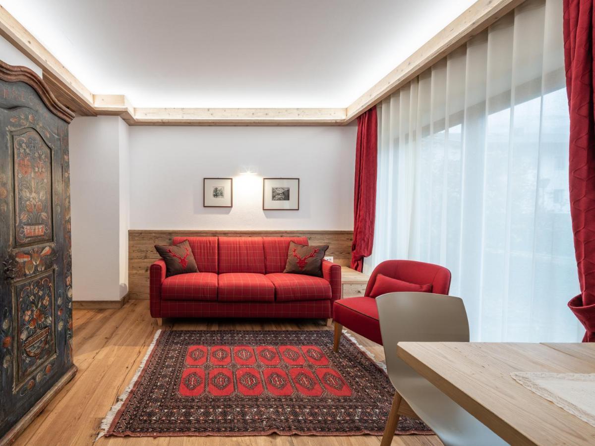 Residence Mairhofer Dobbiaco Eksteriør bilde