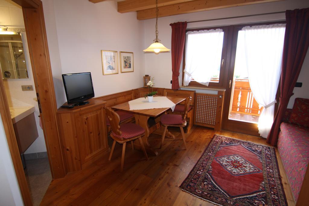 Residence Mairhofer Dobbiaco Rom bilde