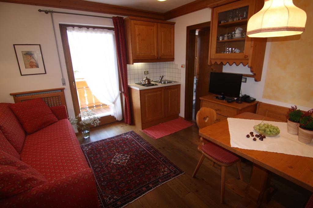 Residence Mairhofer Dobbiaco Rom bilde